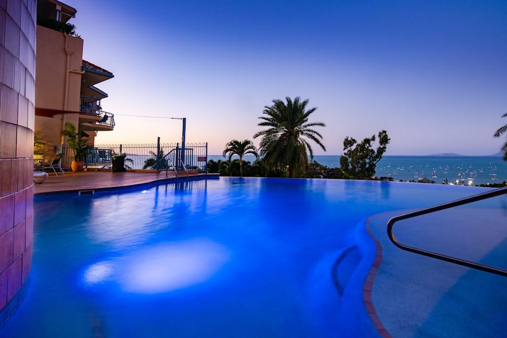 Sea Star Apartments Airlie Beach Exteriör bild