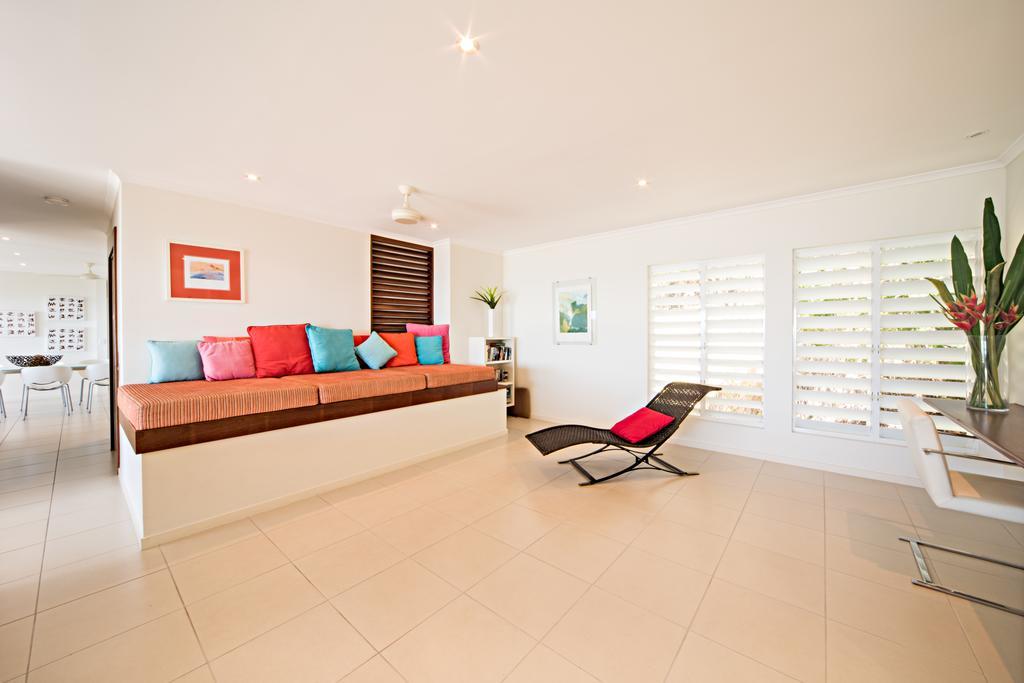Sea Star Apartments Airlie Beach Exteriör bild