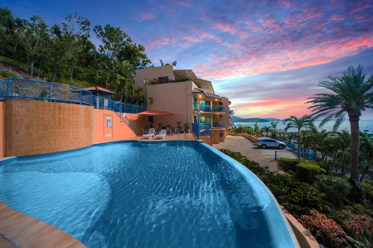 Sea Star Apartments Airlie Beach Exteriör bild